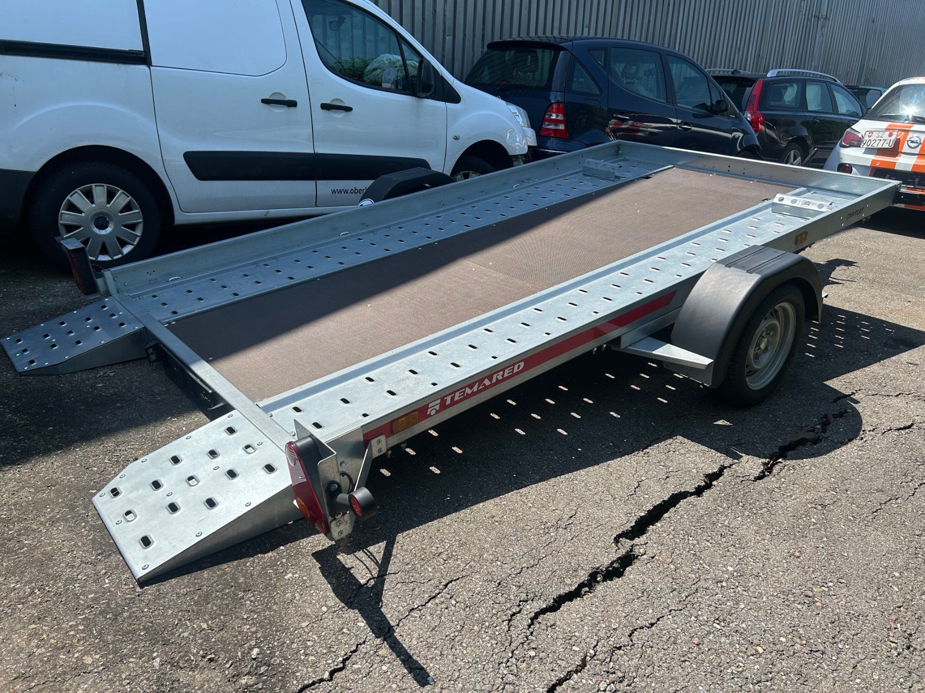 Anhänger: Fahrzeugtransporter / Anhänger Temared – Neu (gemäss Beschreibung) aus Altendorf von Yellow3 2