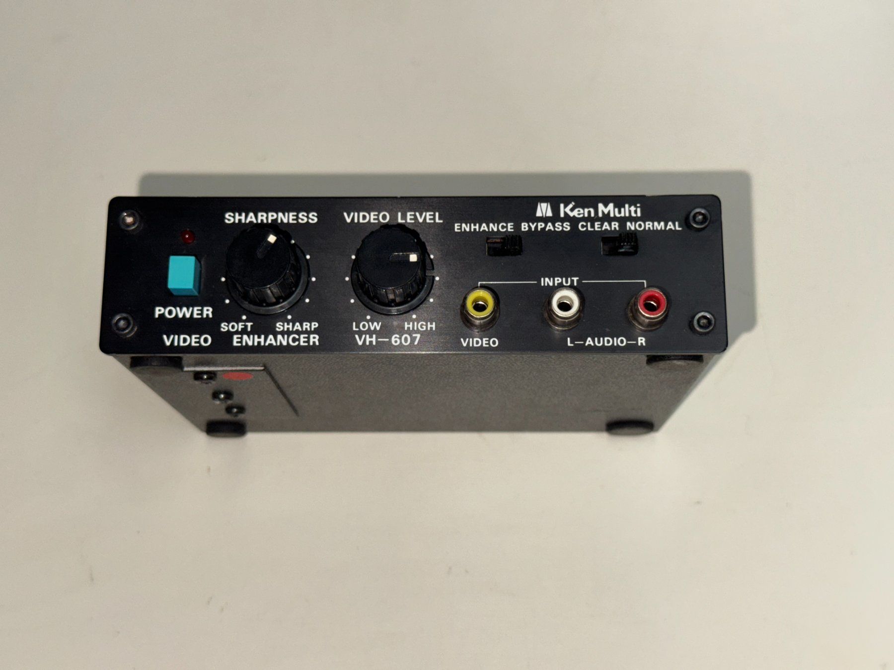Amplificateurs: Ken Multi Video Verstärker VH-607 – D'occasion à Ins par funkflieger 4