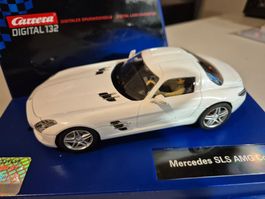 Carrera Digital 132 Mercedes SLS AMG Coupe