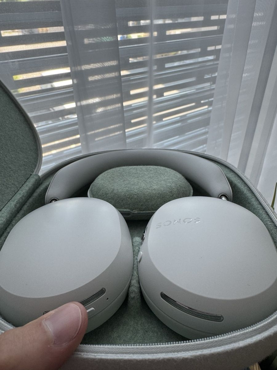 Sonos Cuffie: "Sonos Ace" Kopfhörer / Overear Headphones – Nuovo (secondo la descrizione) da Zug venduto da Siro.Schumacher 1