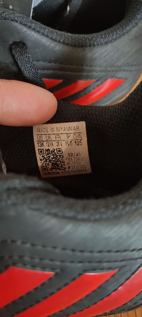 Scarpe per ragazzi: Fussballschuhe Adidas Gr 31,  – Usato da Belp venduto da Shnr_34 2