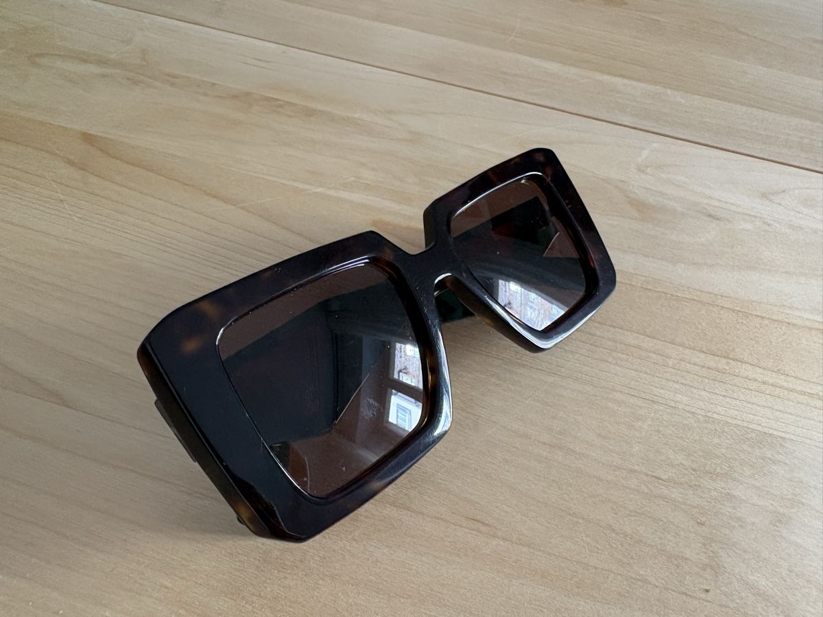 Prada Occhiali & Lenti: Prada Sunglasses – Usato da Zürich venduto da Mm2A 5