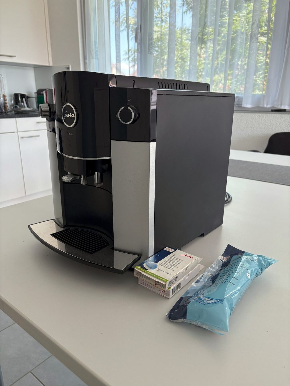 Jura Macchine per caffè & Macchine per espresso: JURA D600 Kaffeemaschine – Usato da Kaisten venduto da matt.leiser 4