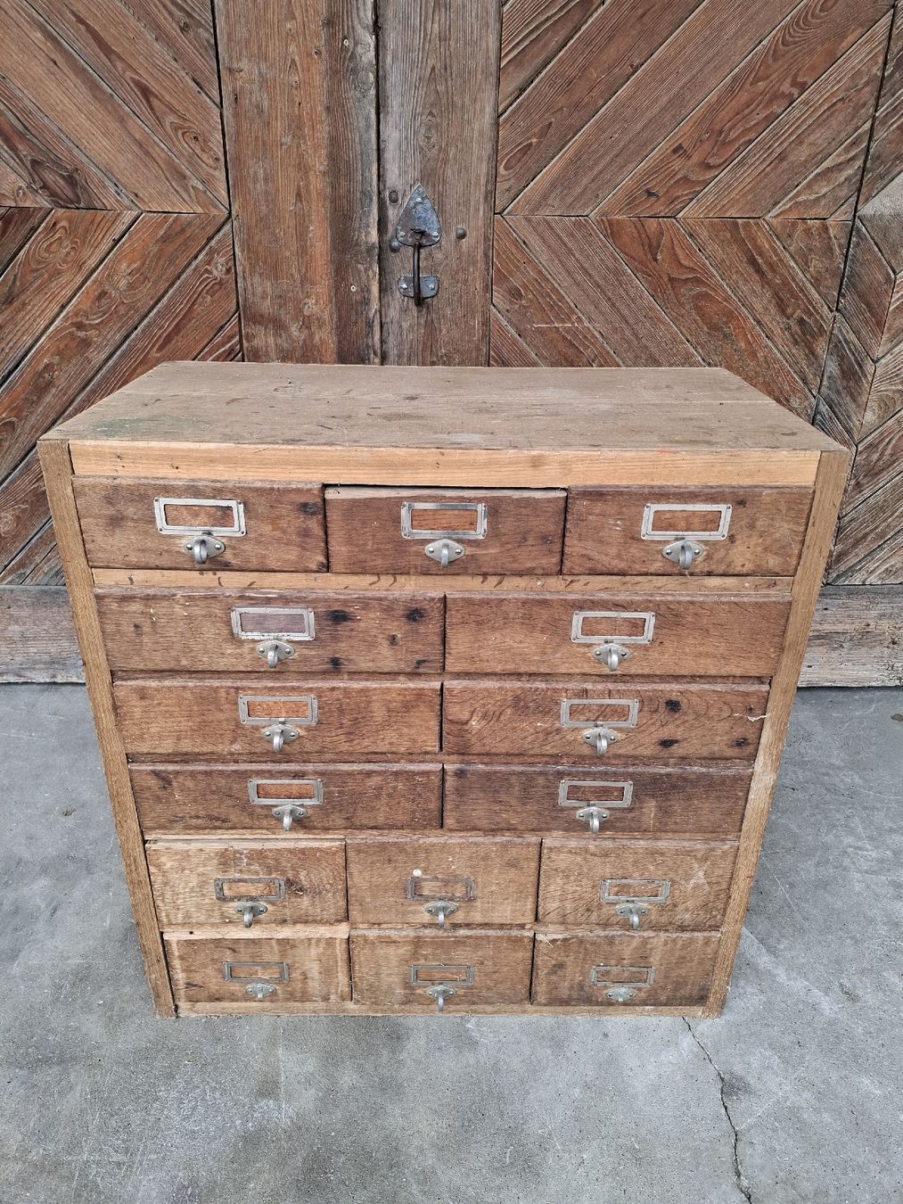 Cassettiere: Apothekerschrank  – Usato da Utzenstorf venduto da S.Roethlisberger 2