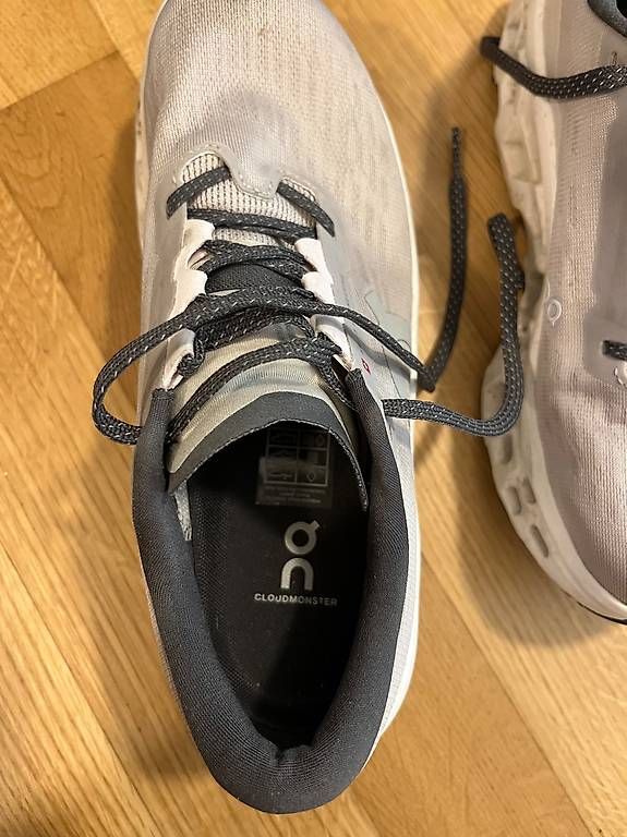 On Damenschuhe: On Cloudmonster 3 weiss/grau Größe 40 – Gebraucht aus Güttingen von sin_6lcy 3