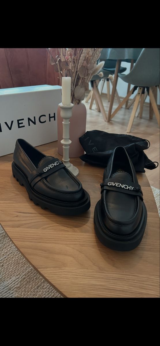 Givenchy Damenschuhe: Givenchy Elba Loafers   38  Neu – Neu und originalverpackt aus Zürich von wil_g8st 1