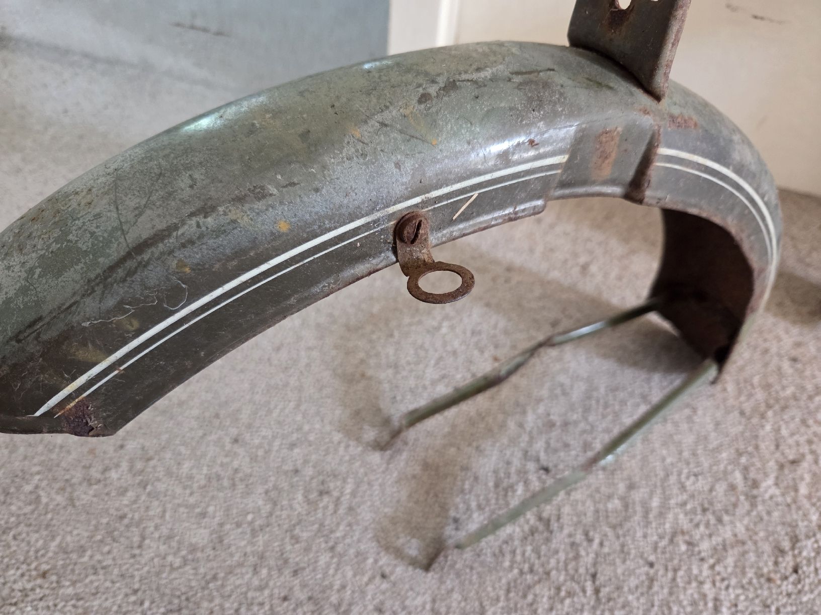 Sachs Pièces pour mobylette: Mofa Schutzblech vorne Oldtimer – D'occasion à Eichberg par Schmid-Motos 1