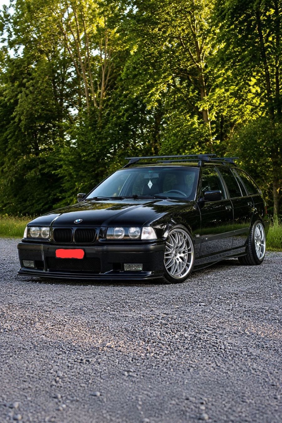 Automobili: BMW 328i E36 Touring – Usato da Reinach AG venduto da buerki90