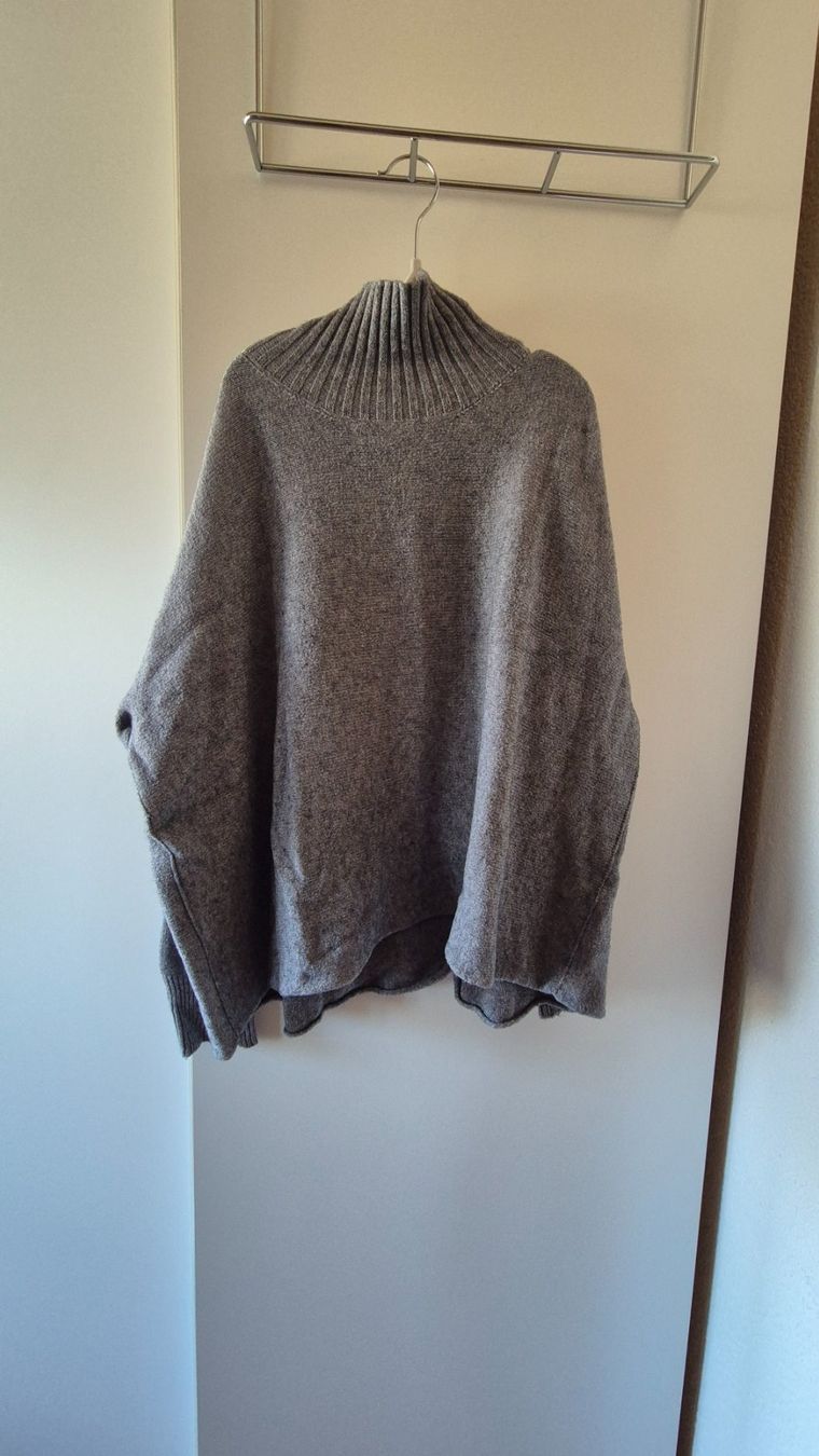 Maglioni & Felpe: Damen Pullover Couleurs grau Stehkragen gebraucht – Usato da Allschwil venduto da lor_s7nz 1
