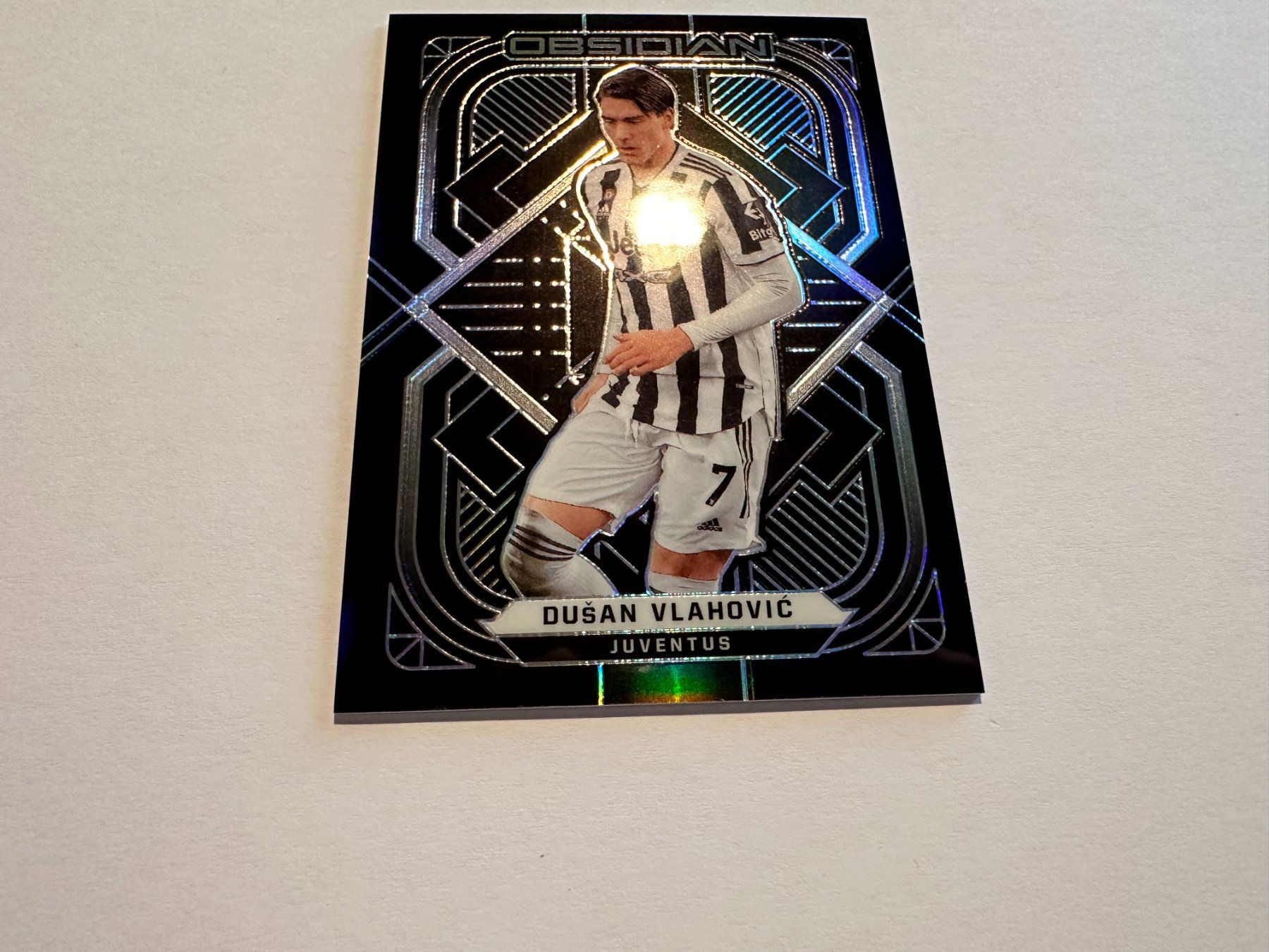 Panini Sammelbilder & Trading cards: Dusan Vlahovic 2021 Panini Obsidian 046/105 – Gebraucht aus Hagendorn von Pokecollectorch 2