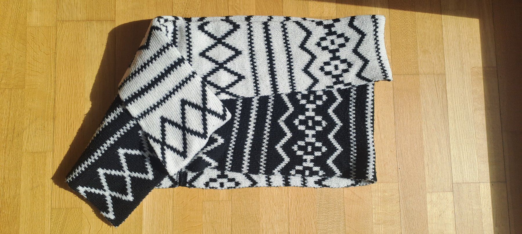 Foulard & Sciarpe: Loopschal zweiseitig – Nuovo (secondo la descrizione) da Innertkirchen venduto da luk_pyl5