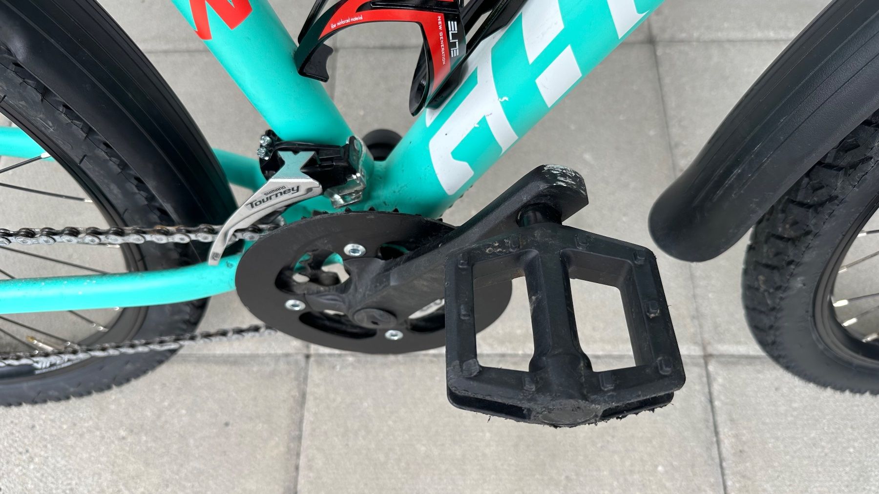 Ghost Velos: Mädchen - Fahrrad 24 Zoll Ghost – Gebraucht aus Urdorf von  2