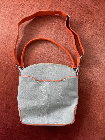 Neue Hand- & Umhängetasche, hochwertiges Leder, Stefi Talman