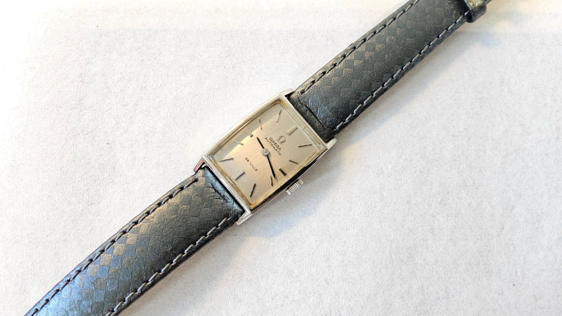 Omega Orologi: Montre Omega vintage automatic dame – Usato da Malleray venduto da Frederic24