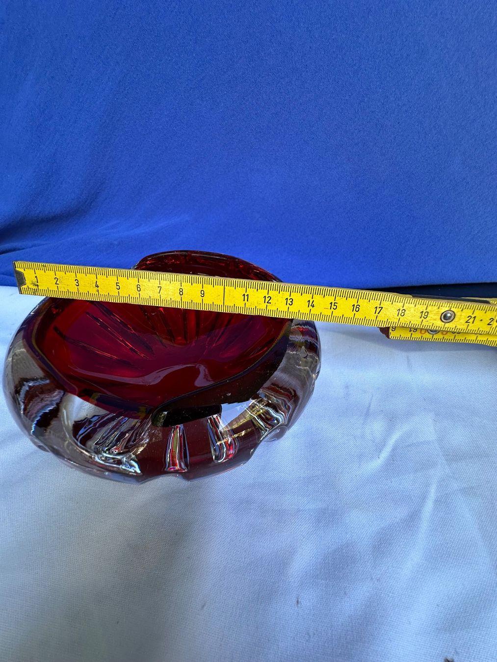 Gläser: Cendrie en verre rouge Murano  rubis, design élégant – Gebraucht aus Lausanne von artnouveau04 4