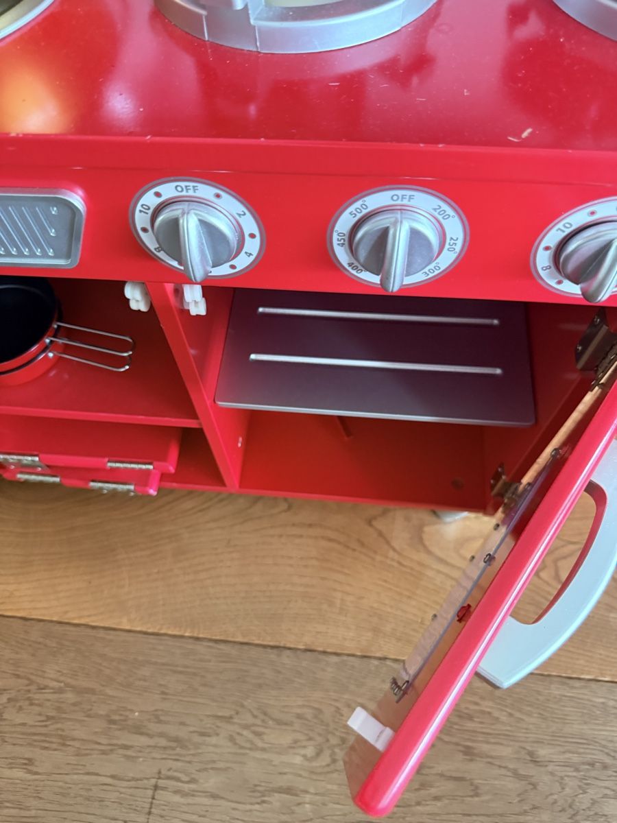 Cuisines complètes: Spielküche rot Holz – D'occasion à Buchrain par Ice_and_Cream 1