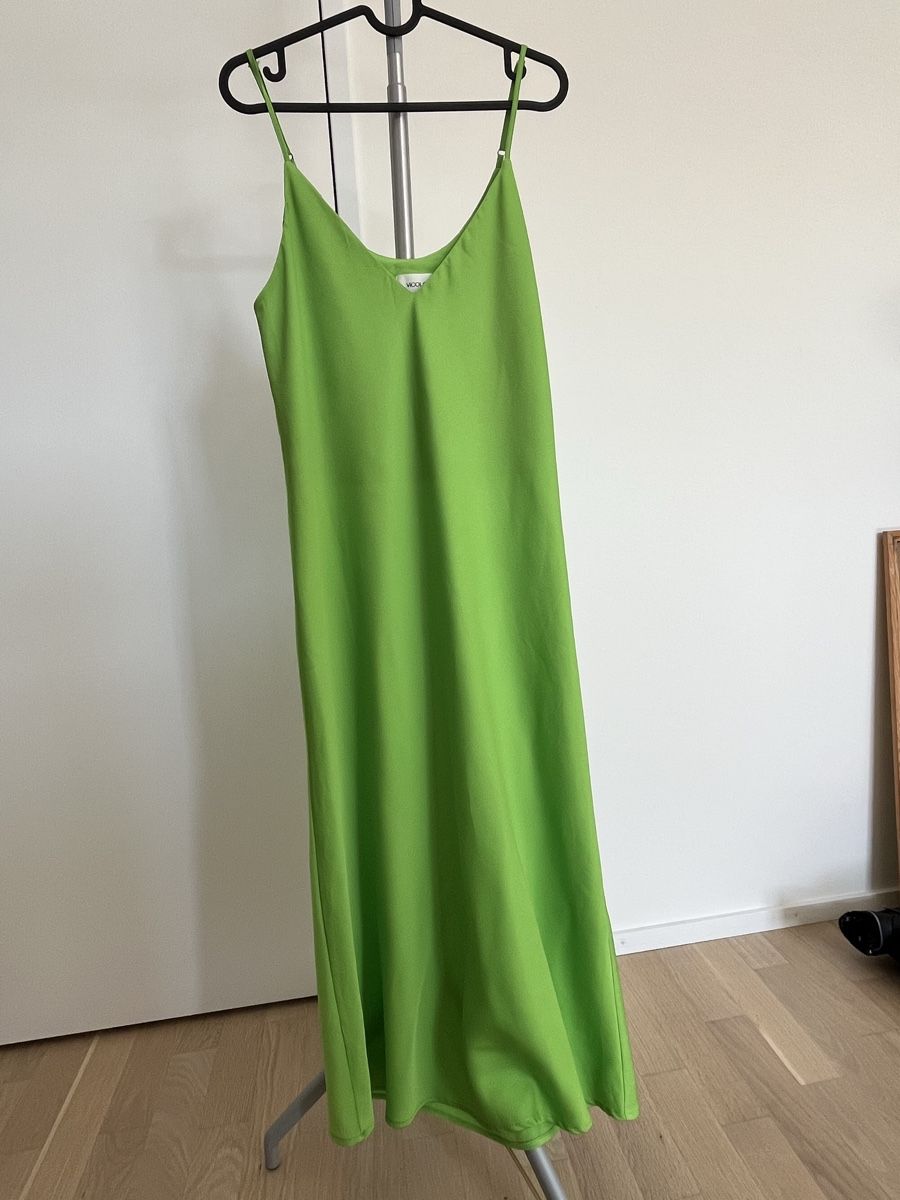 Kleider: Vicolo summer dress – Gebraucht aus Zürich von olg_m6st