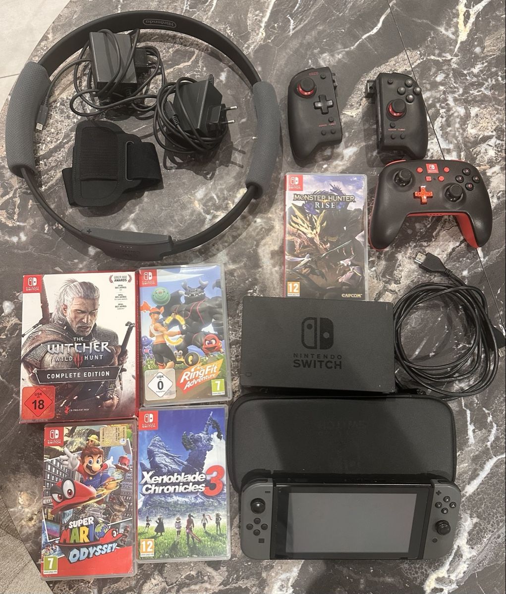 Nintendo Konsolen: Nintendo Switch Bundle usato con giochi – Gebraucht aus Castione von jur_dt8x
