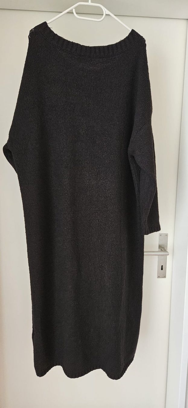 Vestiti: Strickkleid - Schwarz/Weiss AMORE Gr. 44/46 – Usato da Zweidlen venduto da Shubli 2