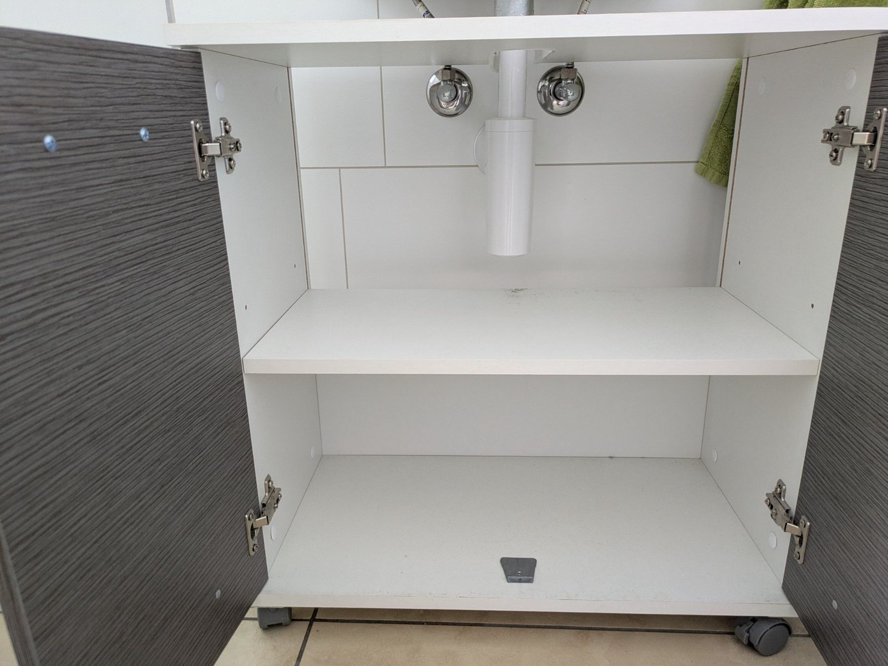Badezimmermöbel: Badezimmermöbel – Gebraucht aus Lupfig von ION77 1