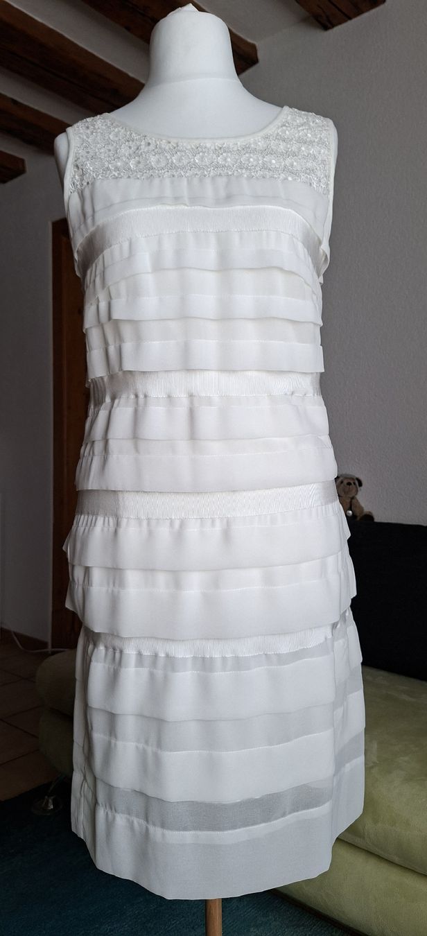Kleider: Romantisches Kleid mit Spitze und Chiffon – Gebraucht aus Biberist von Hope40
