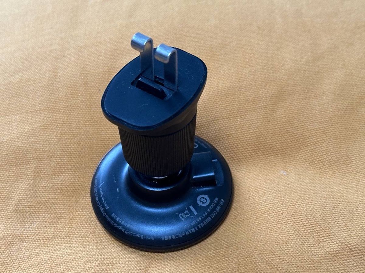 Baseus Caricabatterie: Baseus Car Charger, MagSafe. – Nuovo (secondo la descrizione) da Wallbach venduto da FulcrumS 1