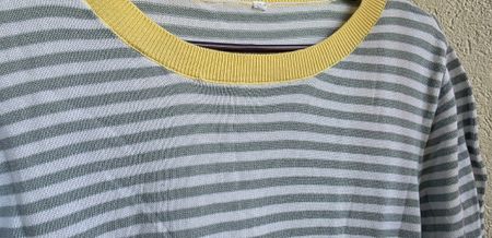 Pull /Tshirt Manches courtes rayé Taille XL