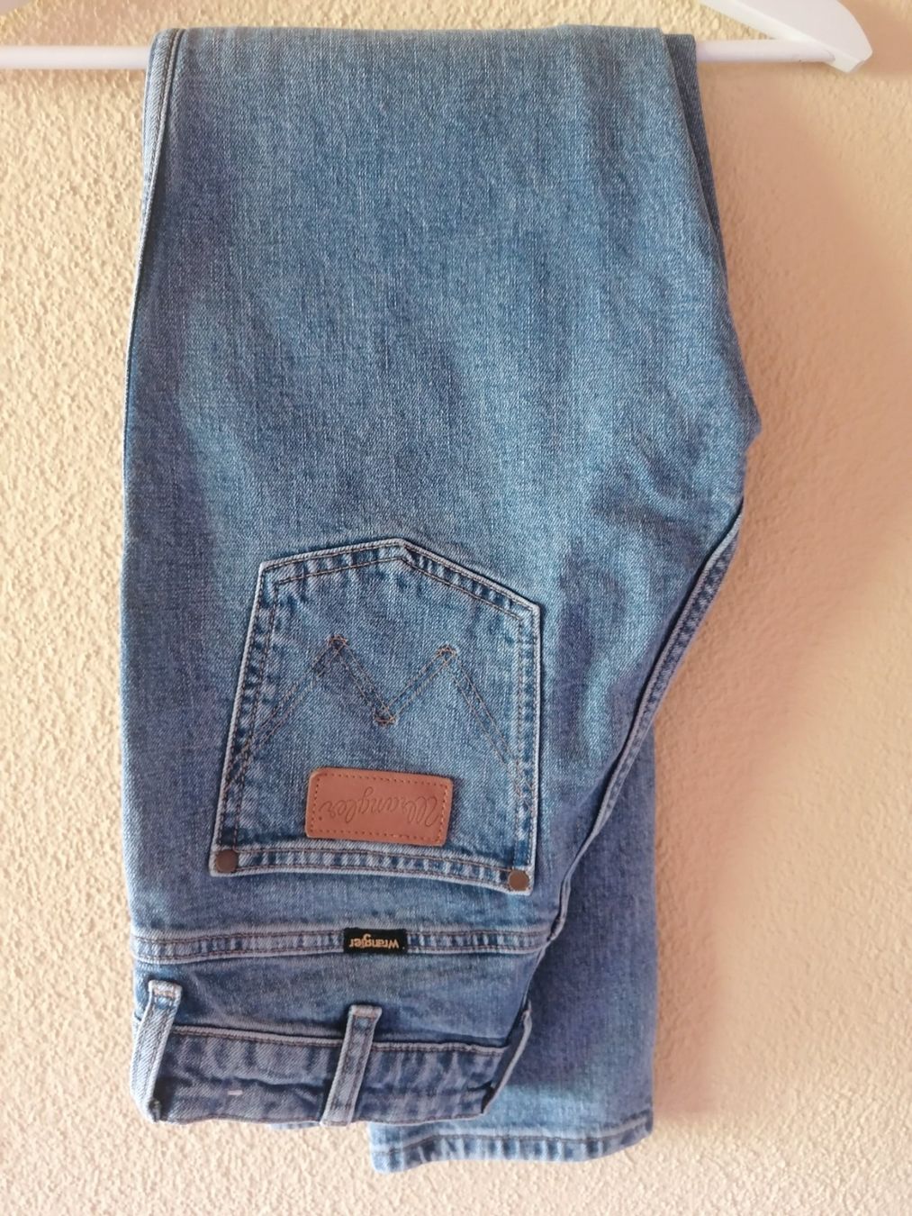 Wrangler Jeans: Original Wrangler Jeans NEU – Nuovo (secondo la descrizione) da Marbach LU venduto da BitsAndBobs