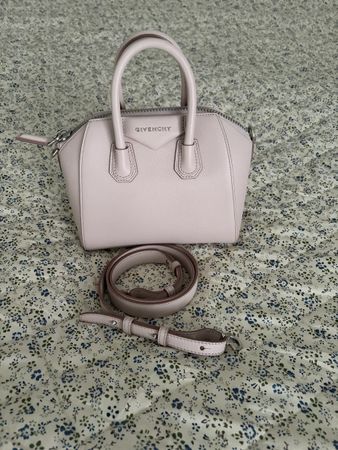 Original Givenchy Antigona Mini pale rose