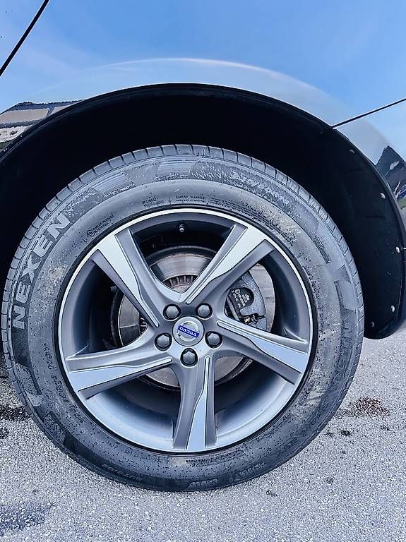Volvo Pneumatici & Ruote complete: Originale Volvo XC60 18" Komplettrad – Usato da Ruswil venduto da Recordfan 1