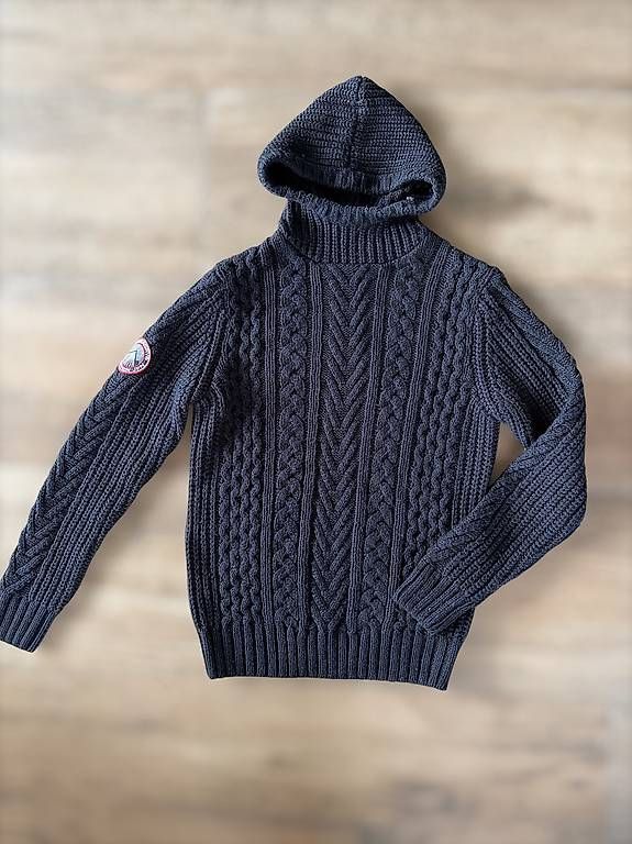Superdry Pullover & Sweatshirts: Vintage Superdry Strickpullover M – Gebraucht aus Thundorf von paglialongamaria