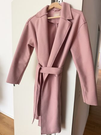 LC Waikiki Mantel rosa Grösse 36 guter Zustand