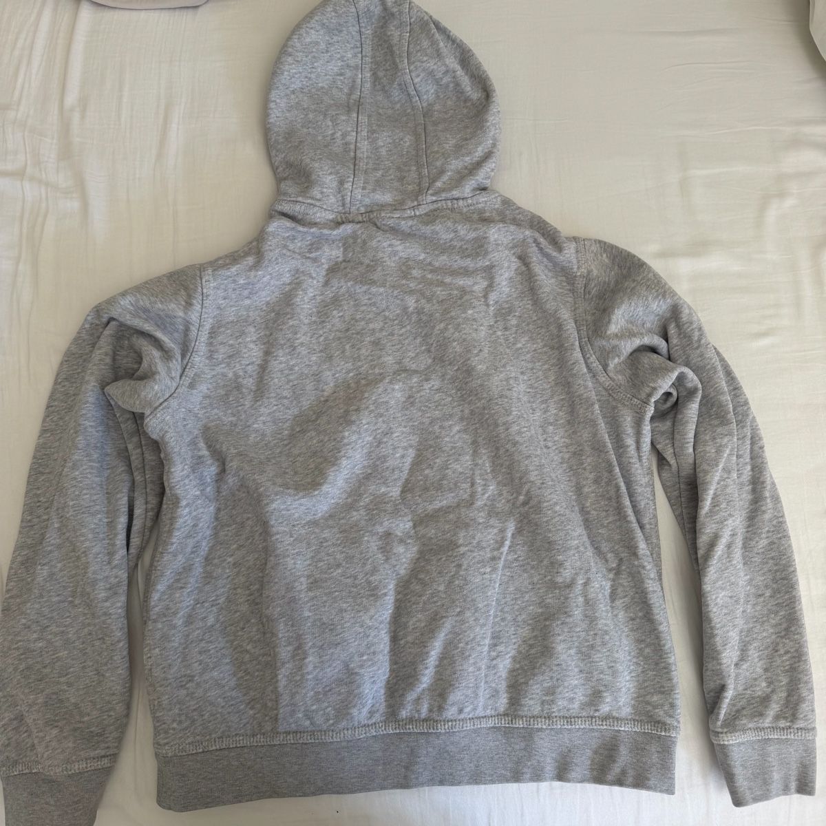 Nike Maglioni & Felpe: Nike Hoodie Grau Grösse XS – Usato da St. Gallen venduto da Lxra145 1
