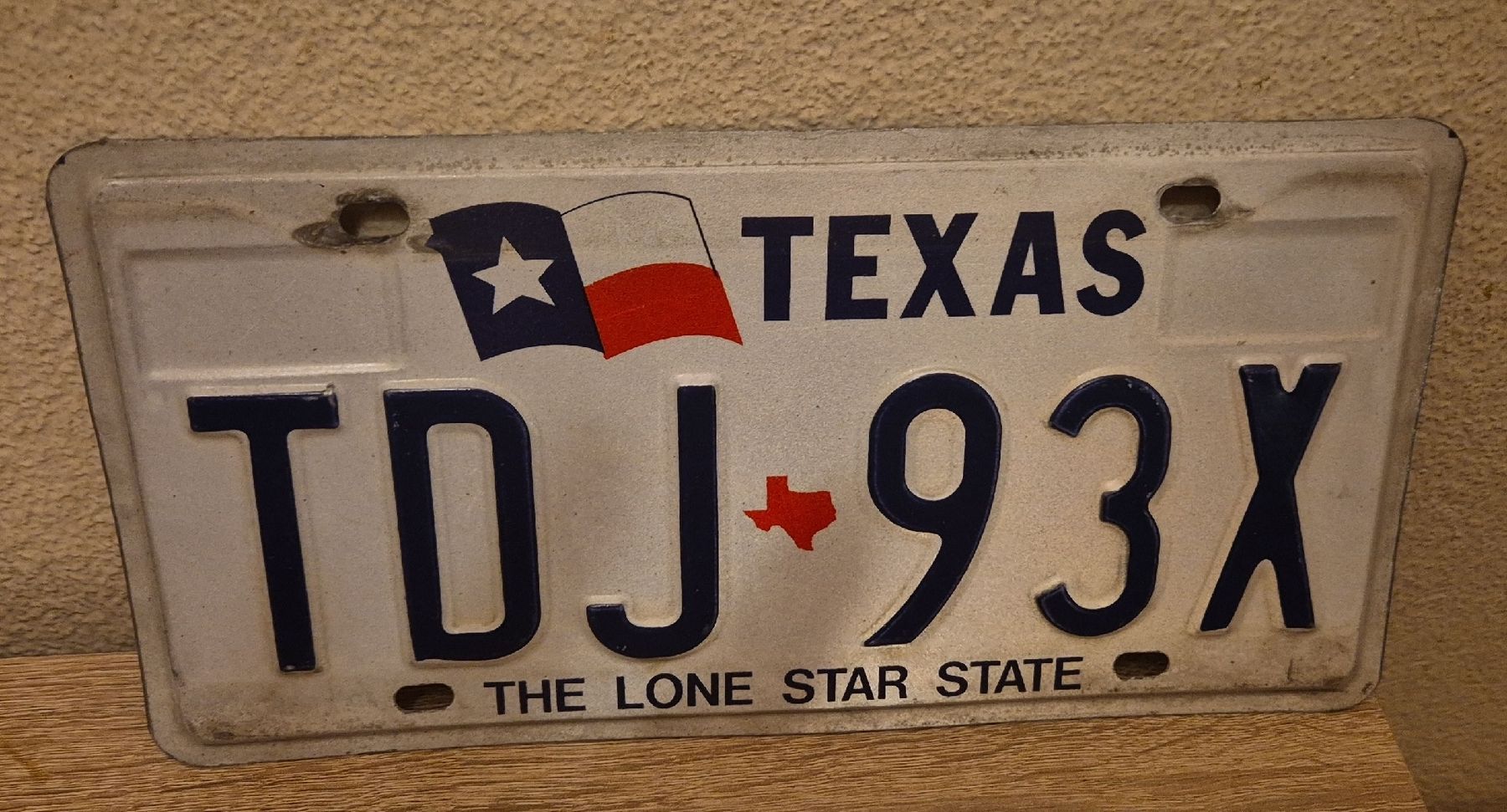 Ecriteaux: Plaque d'immatriculation Texas TDJ 93X usagé – D'occasion à Genève par Bayoushi