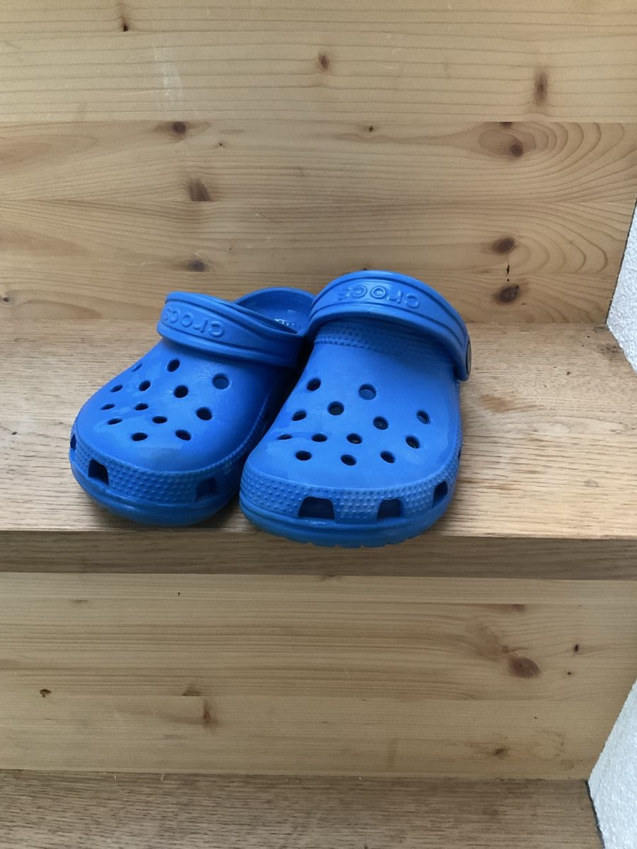 Crocs Chaussures hommes: Crocs gr 9 – Neuf (Voir description) à Zürich par TheShips