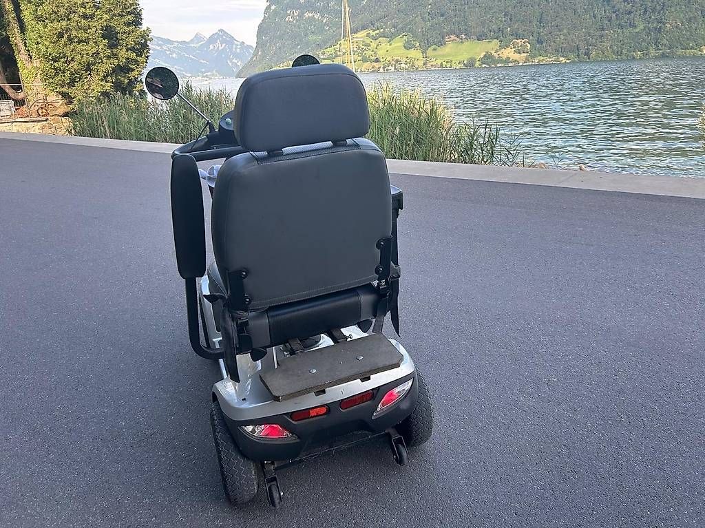 Elektromobile: Elektromobil Seniorenmobil – Gebraucht aus Emmenbrücke von AKTA3123 3