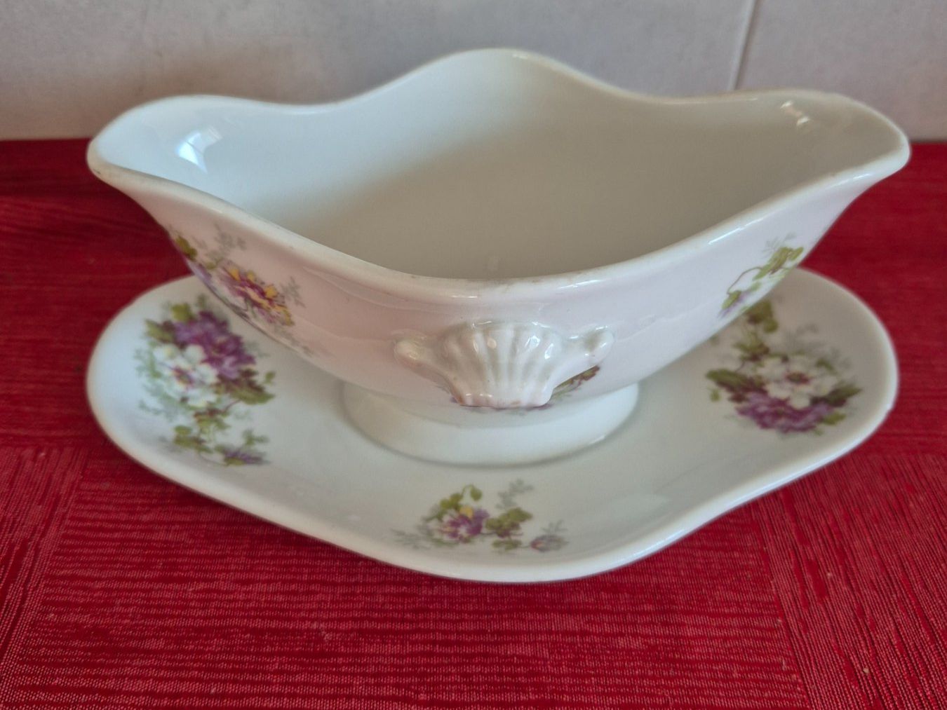 Servierplatten: Saucière porcelaine limoges ancienne – Gebraucht aus Fully von tameab