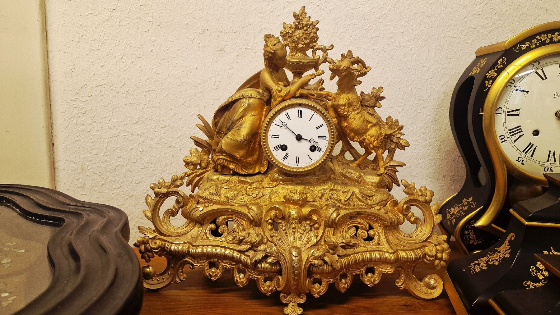 Orologi da terra & Orologi da parete: Antike Uhren Sammlung, diverse Stile & Epochen! – Usato da BERN venduto da Intarsia 2