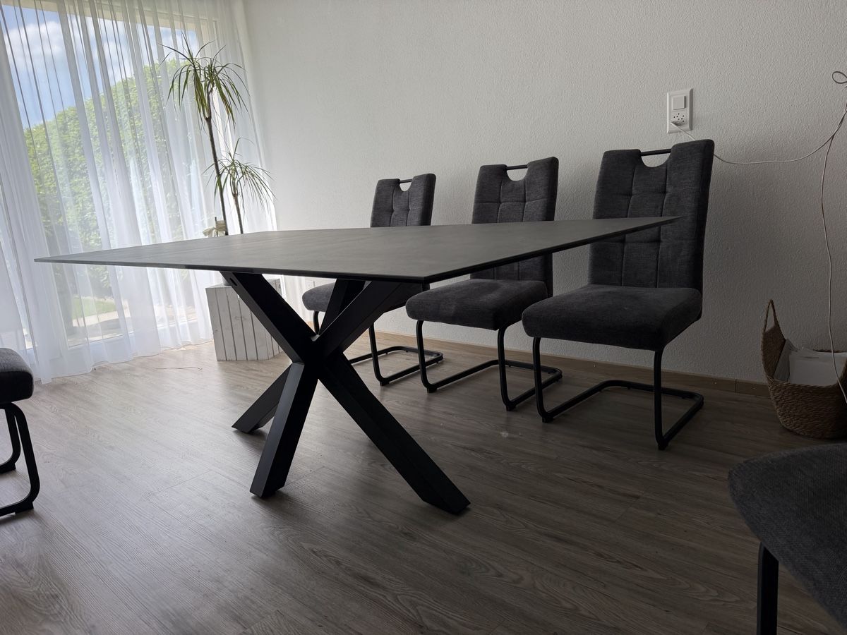 Conforama Set di tavolo e panche: Esstisch und 6 Stühle – Usato da Jona venduto da Denito90 4