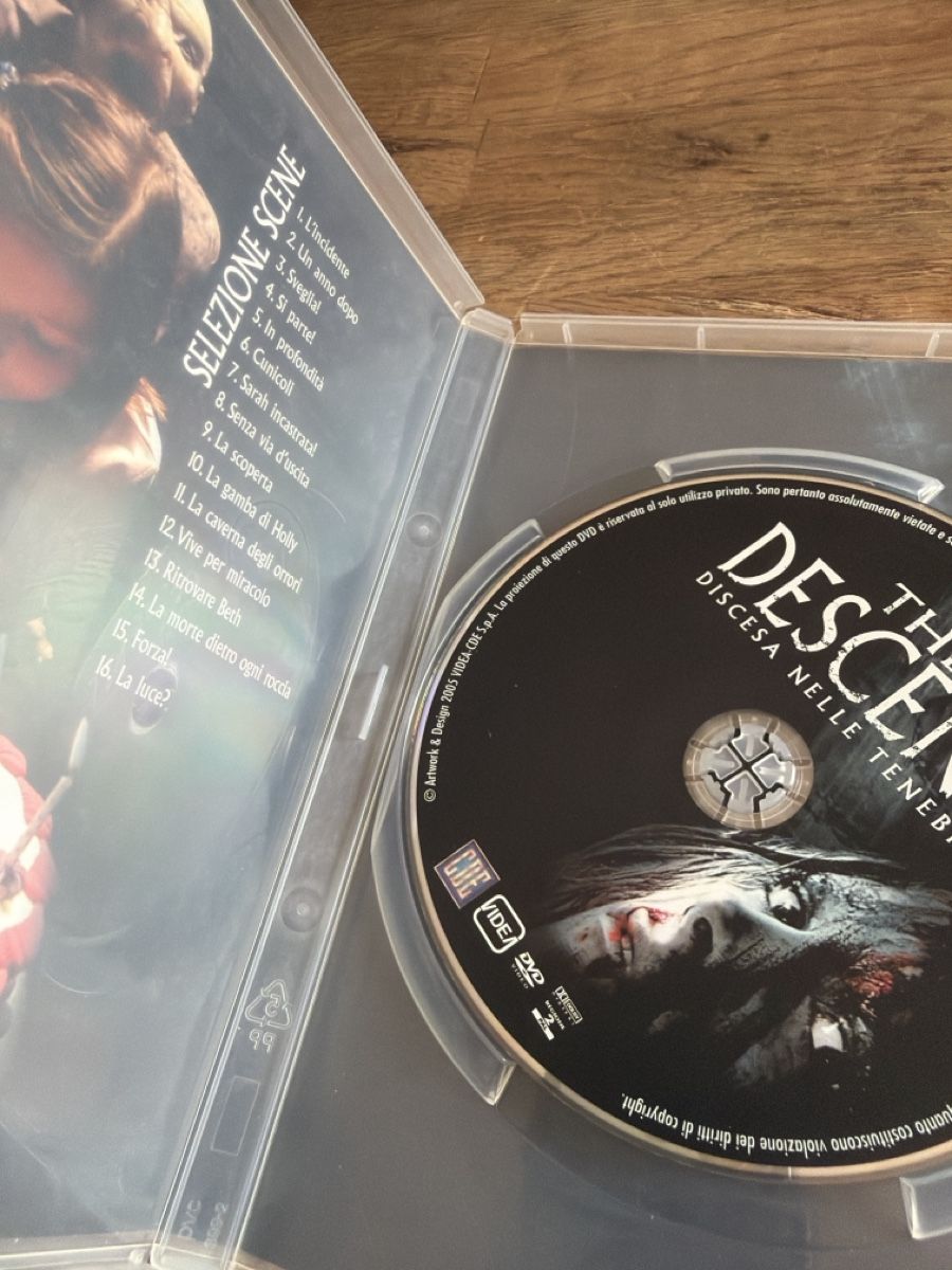 Tutti i DVDs: The Descent DVD Neil Marshall new – Usato da Lugano venduto da bad_2t9b 2