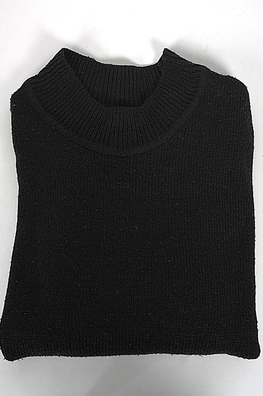 H&M Pullover & Sweatshirts: H&M schwarzer Strickpullover Grösse M – Gebraucht aus Zollikofen von Restwert_Zollikofen 4