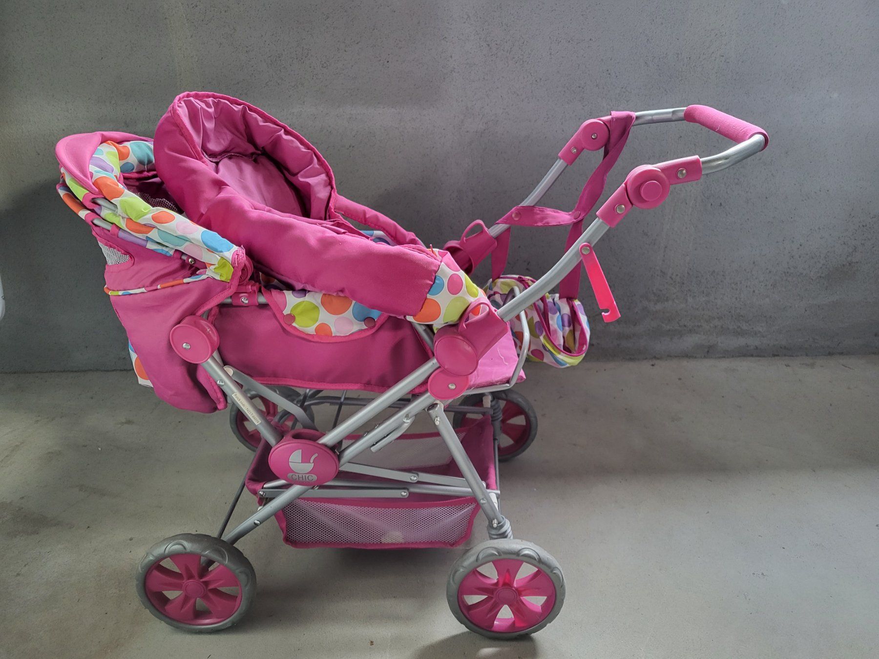 Carrozzine per bambole: Puppen Kinderwagen – Usato da Güttingen venduto da cjps