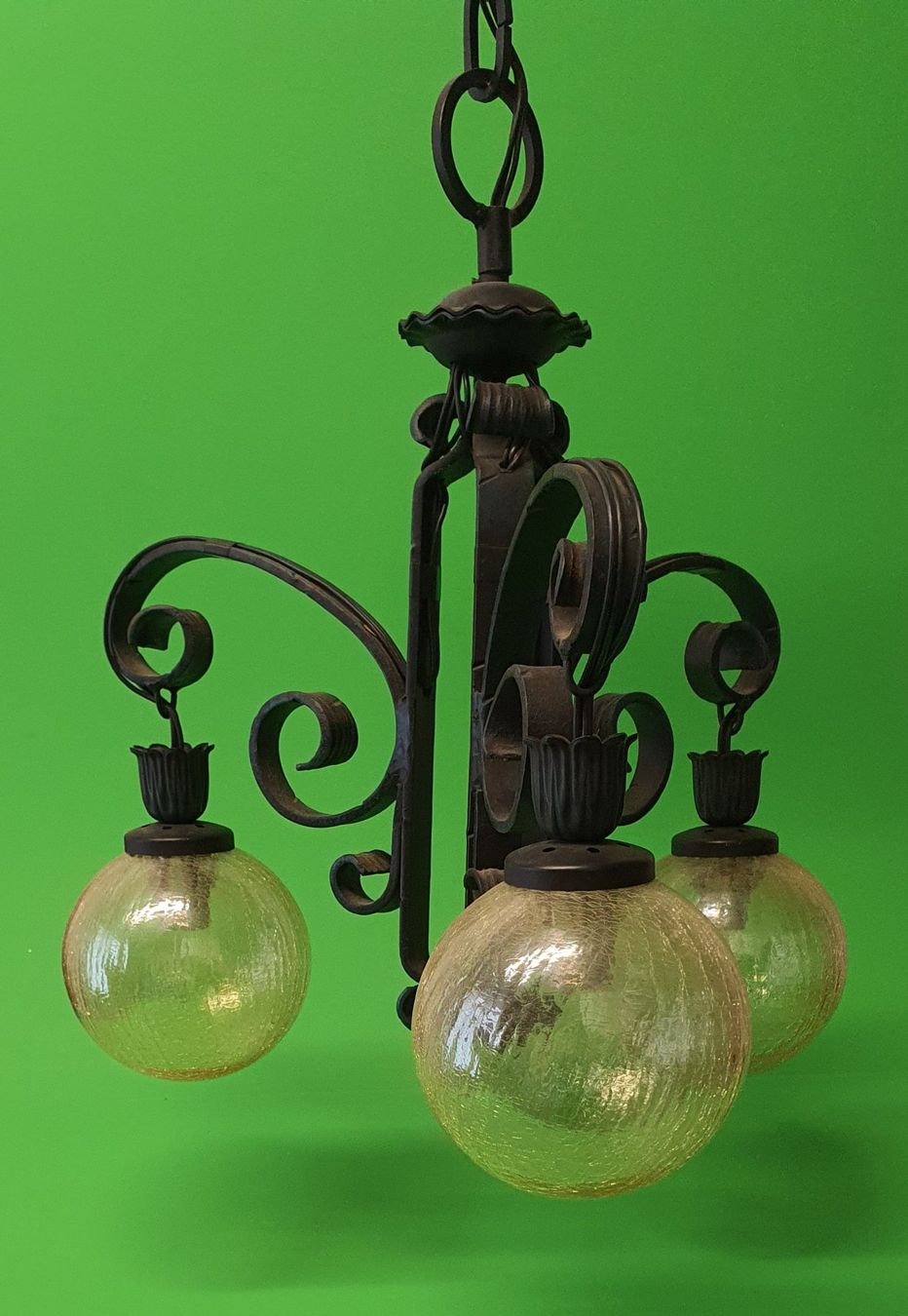 Kronleuchter & Deckenlampen: Massive Vintage Schmied-Eiserne Deckenlampe / 37 – Gebraucht aus Grenchen von sale.manager