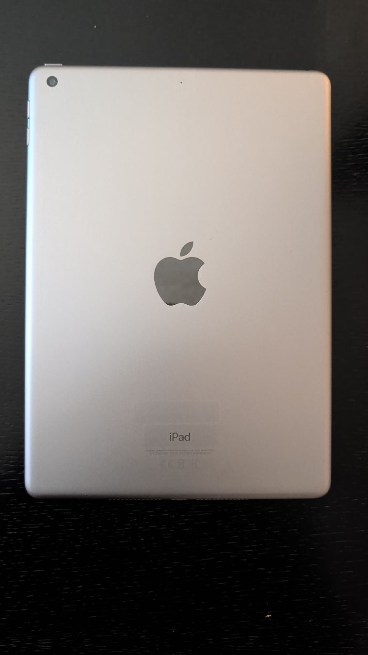Tablet PC: Apple iPad Tablet 5. Generation 32GB – Gebraucht aus Unterägeri von Fiobi 1