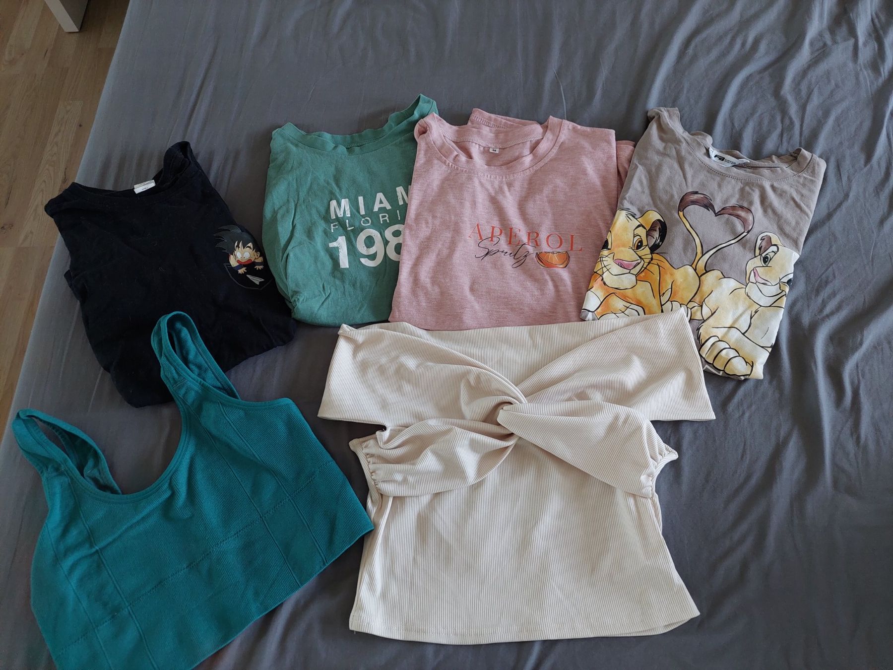 Lotti di vestiti: 16 TEILIGES MARKENKLEIDER PAKET GR. M – Usato da Münchenstein venduto da Strupfi 1