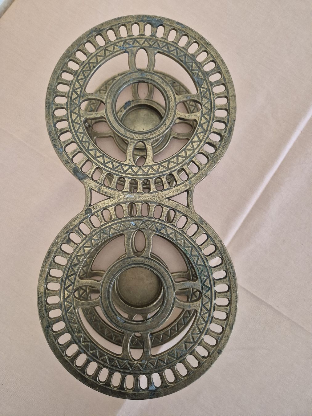 Untersetzer: Antiker Jugendstil Messing Topfuntersetzer – Gebraucht aus Eschlikon TG von zuzanka80
