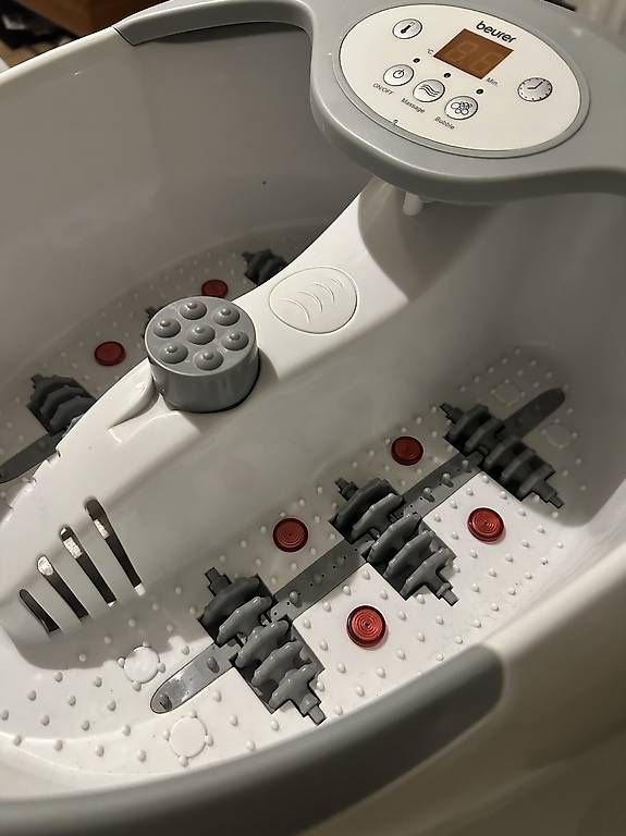 Pedicure: Beurer Fussbad Gerät %%% – Usato da Muttenz venduto da anna123 1