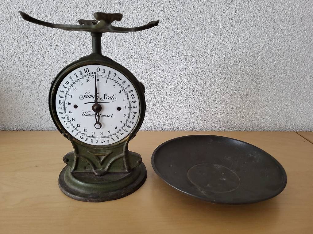 Waagen und Gewichte: Antike Waage, Küchenwaage – Gebraucht aus Thun von and_jnp8 1