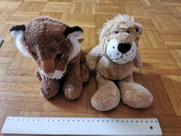 2 Plüschlöwen
