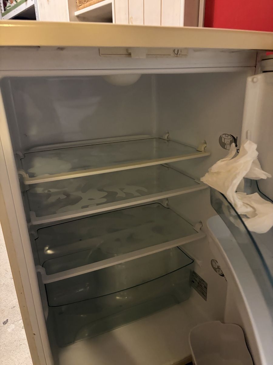 Réfrigérateurs: Kleiner Kühlschrank – D'occasion à Zürich par Nik_dts7 6